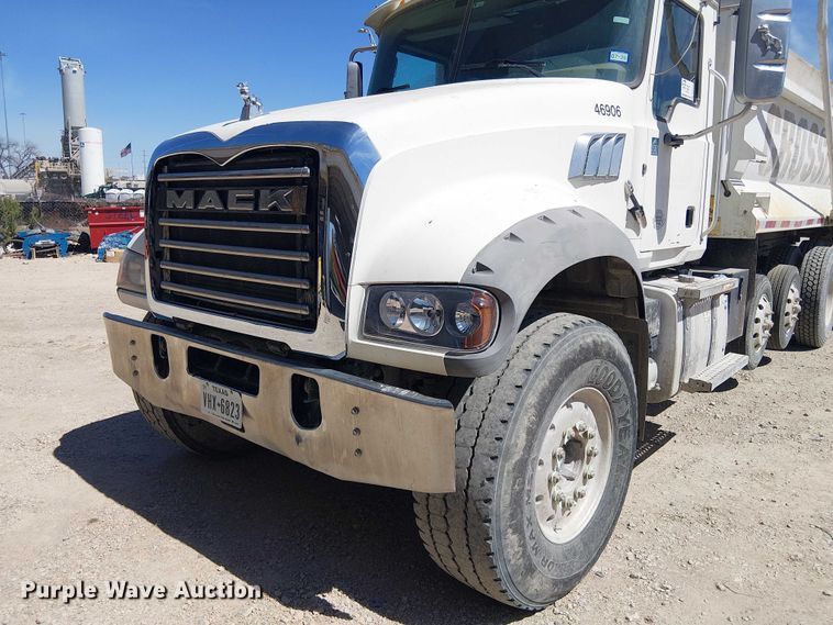 image for item DU3102 2017 Mack Granite GU713 dump truck