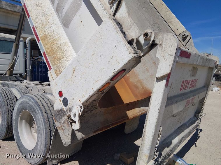 image for item DU3102 2017 Mack Granite GU713 dump truck