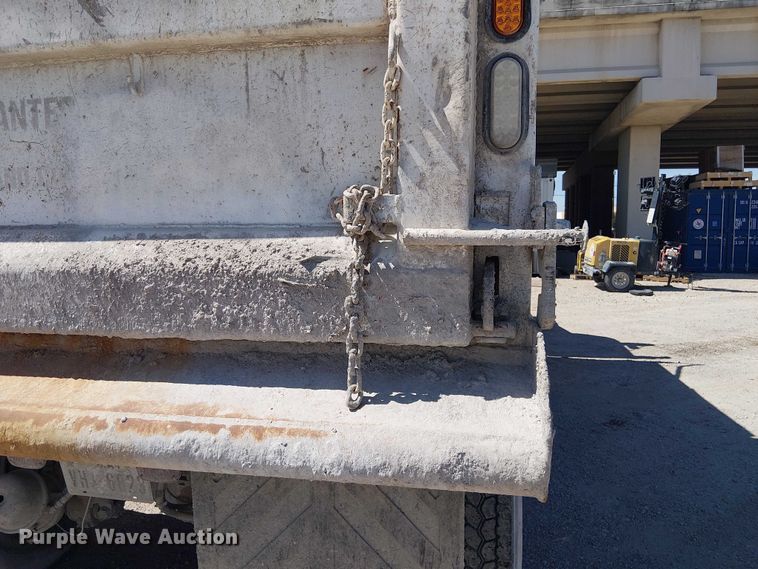 image for item DU3102 2017 Mack Granite GU713 dump truck