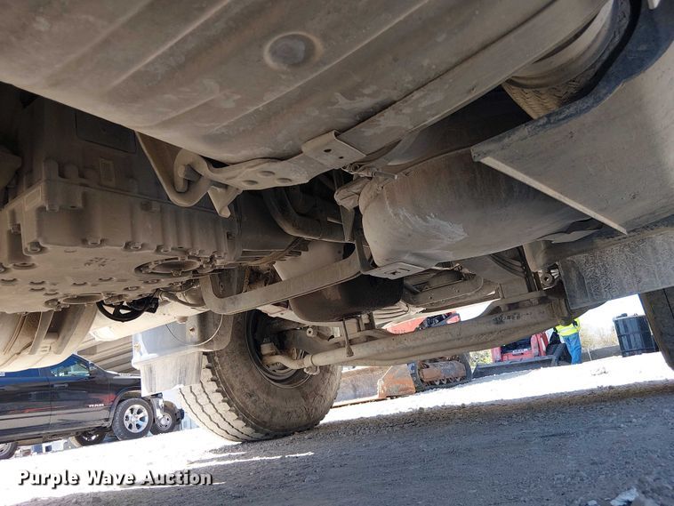 image for item DU3102 2017 Mack Granite GU713 dump truck