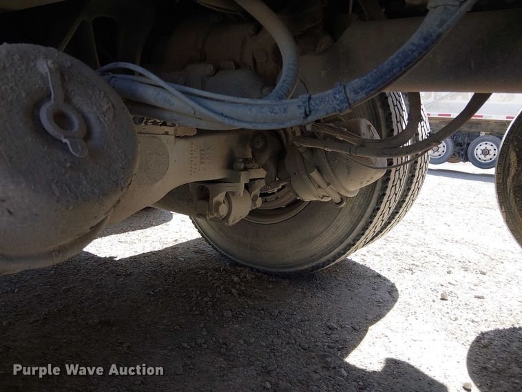 image for item DU3102 2017 Mack Granite GU713 dump truck