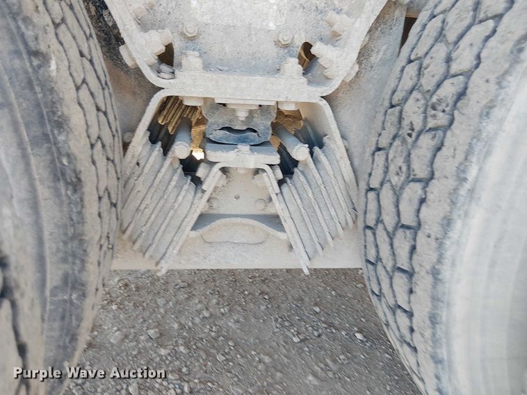 image for item DU3102 2017 Mack Granite GU713 dump truck