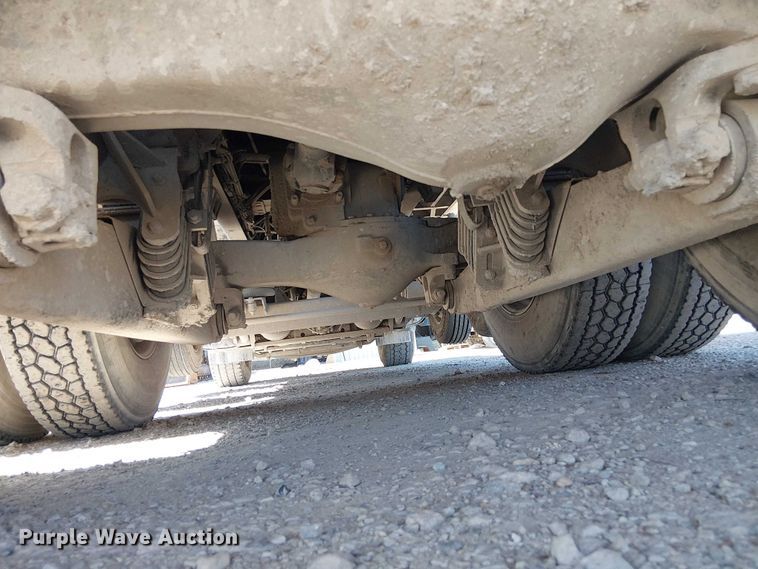 image for item DU3102 2017 Mack Granite GU713 dump truck