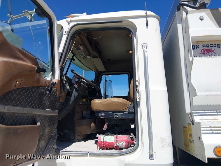 image for item DU3102 2017 Mack Granite GU713 dump truck