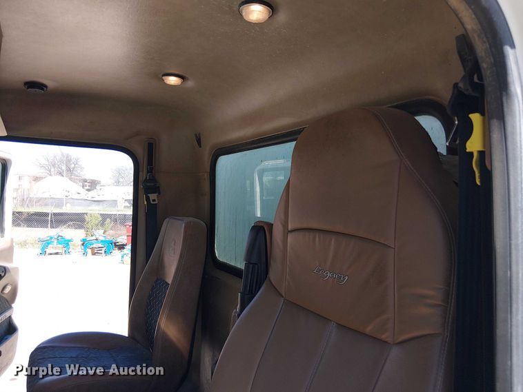 image for item DU3102 2017 Mack Granite GU713 dump truck