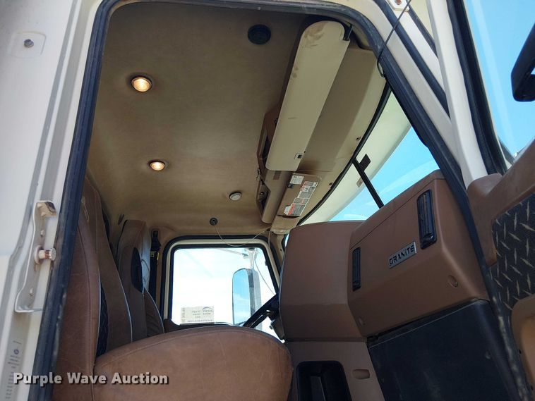 image for item DU3102 2017 Mack Granite GU713 dump truck