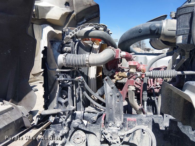 image for item DU3102 2017 Mack Granite GU713 dump truck