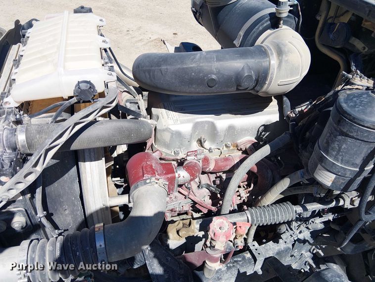 image for item DU3102 2017 Mack Granite GU713 dump truck