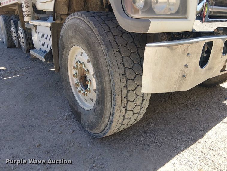 image for item DU3102 2017 Mack Granite GU713 dump truck