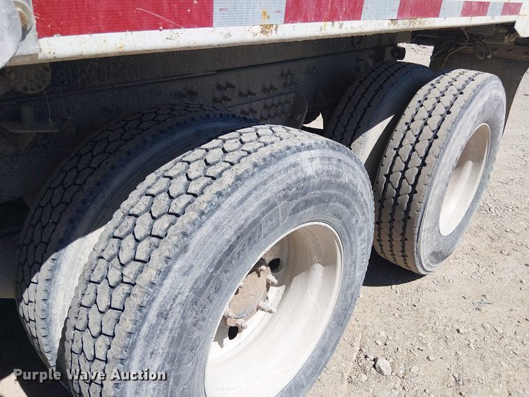 image for item DU3102 2017 Mack Granite GU713 dump truck