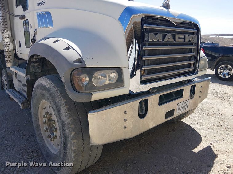 image for item DU3103 2017 Mack Granite GU713 dump truck