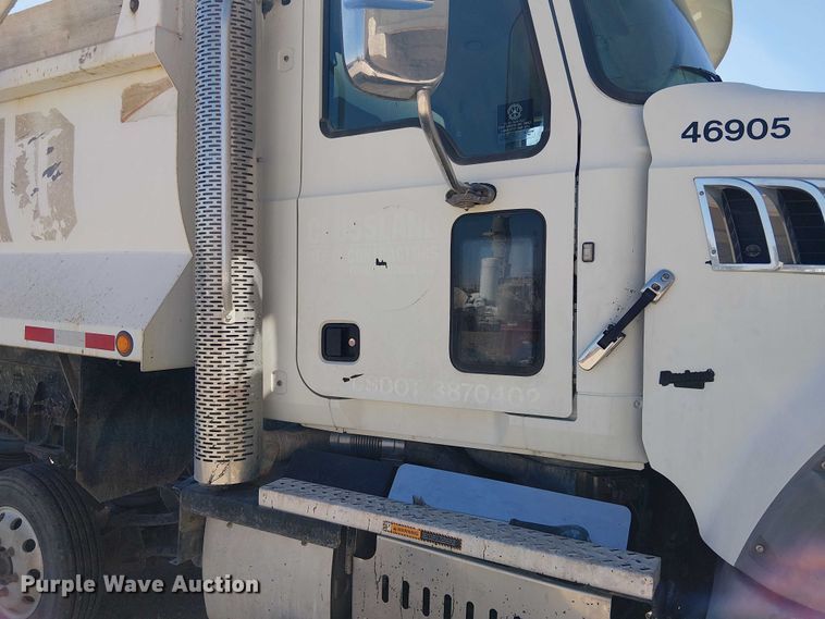 image for item DU3103 2017 Mack Granite GU713 dump truck