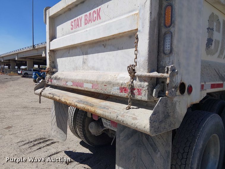 image for item DU3103 2017 Mack Granite GU713 dump truck