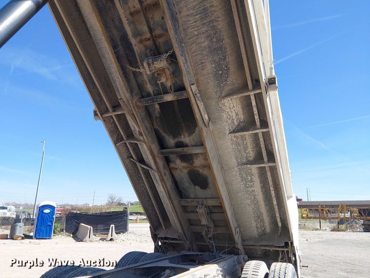 image for item DU3103 2017 Mack Granite GU713 dump truck