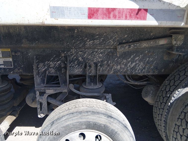 image for item DU3103 2017 Mack Granite GU713 dump truck