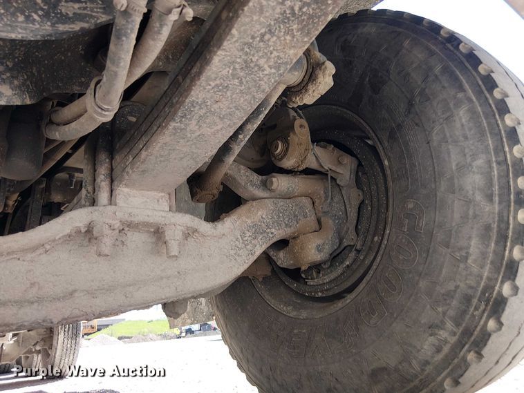 image for item DU3103 2017 Mack Granite GU713 dump truck