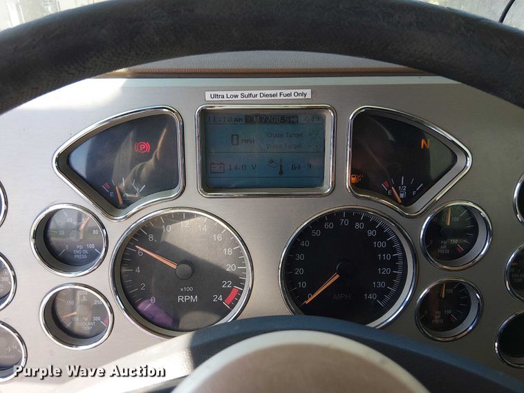 image for item DU3103 2017 Mack Granite GU713 dump truck