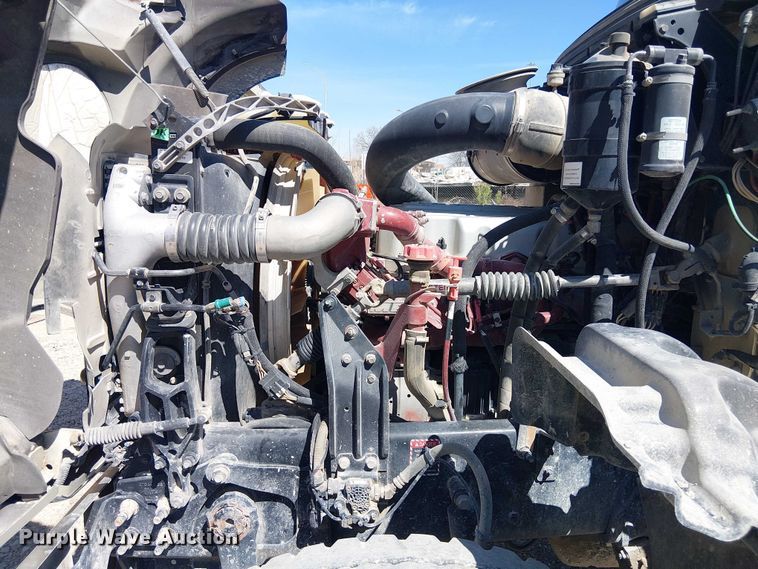 image for item DU3103 2017 Mack Granite GU713 dump truck