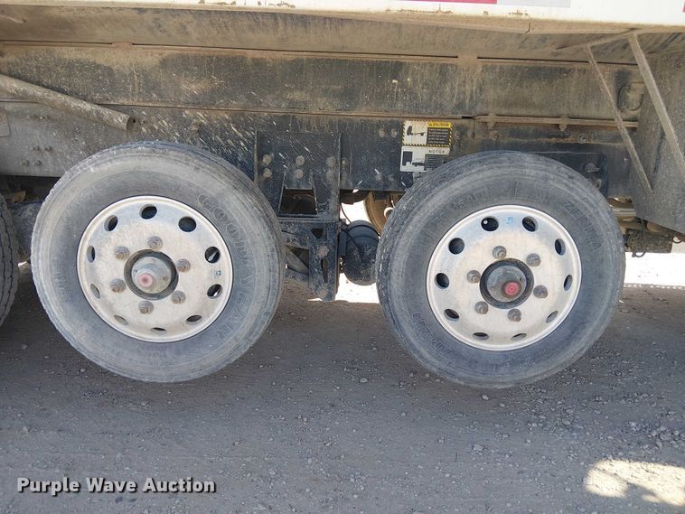 image for item DU3103 2017 Mack Granite GU713 dump truck