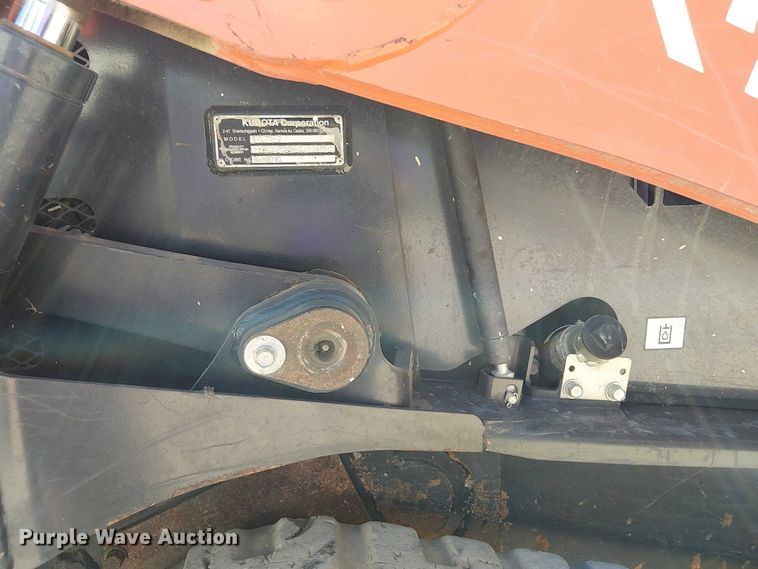image for item DU3104 2022 Kubota SVL75-2 tracked skid steer loader