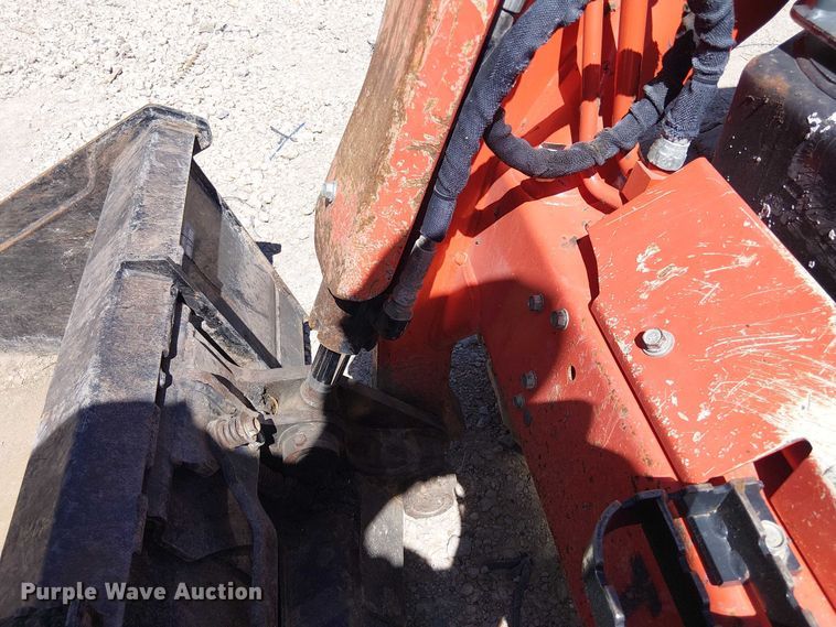 image for item DU3104 2022 Kubota SVL75-2 tracked skid steer loader