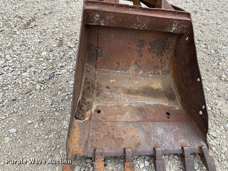 image for item DV0867 Backhoe attachment