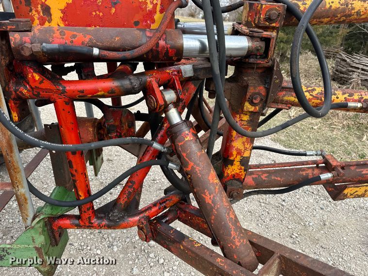 image for item DV0867 Backhoe attachment