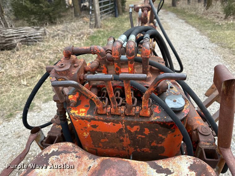 image for item DV0867 Backhoe attachment