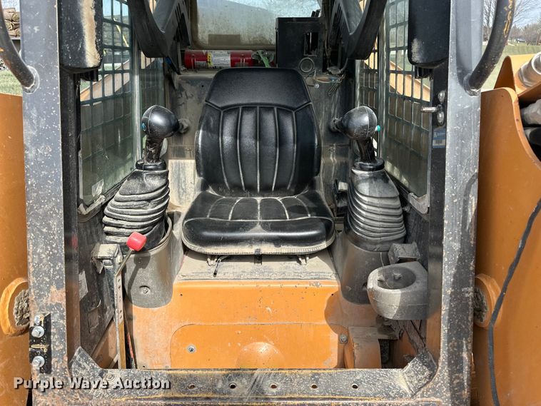 image for item DV0878 2008 Case 465 Series 3 skid steer loader
