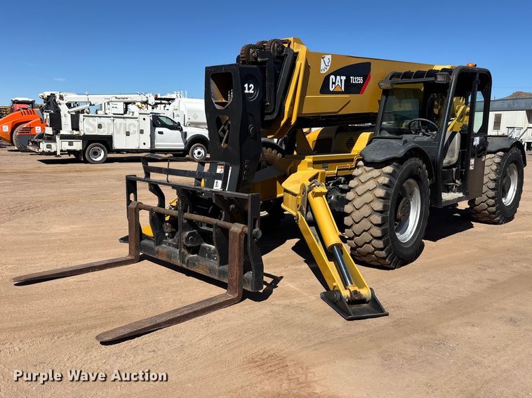 image for item DW1281 2007 Caterpillar TL1255 telehandler