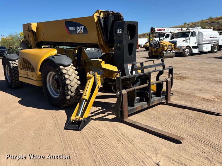 image for item DW1281 2007 Caterpillar TL1255 telehandler
