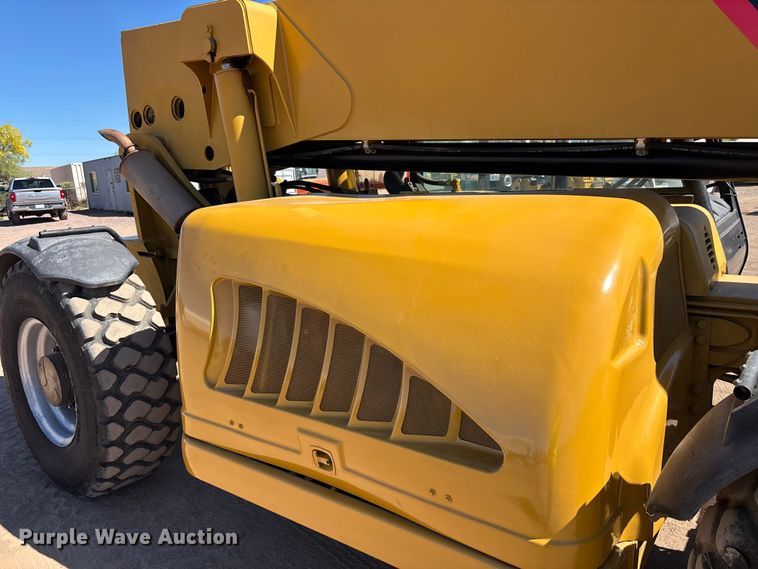 image for item DW1281 2007 Caterpillar TL1255 telehandler