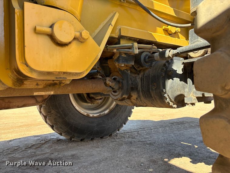 image for item DW1281 2007 Caterpillar TL1255 telehandler