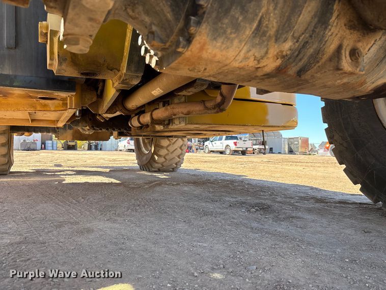 image for item DW1281 2007 Caterpillar TL1255 telehandler