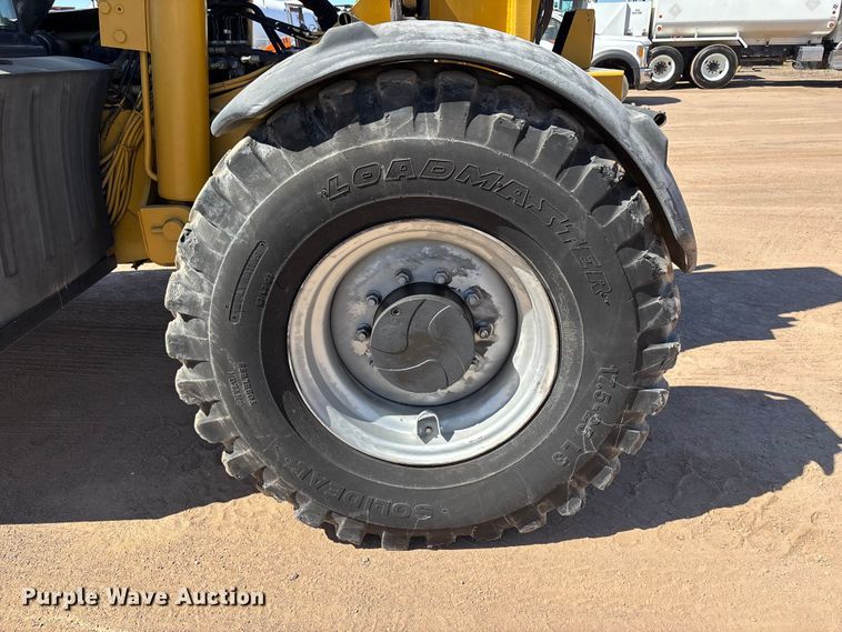 image for item DW1281 2007 Caterpillar TL1255 telehandler