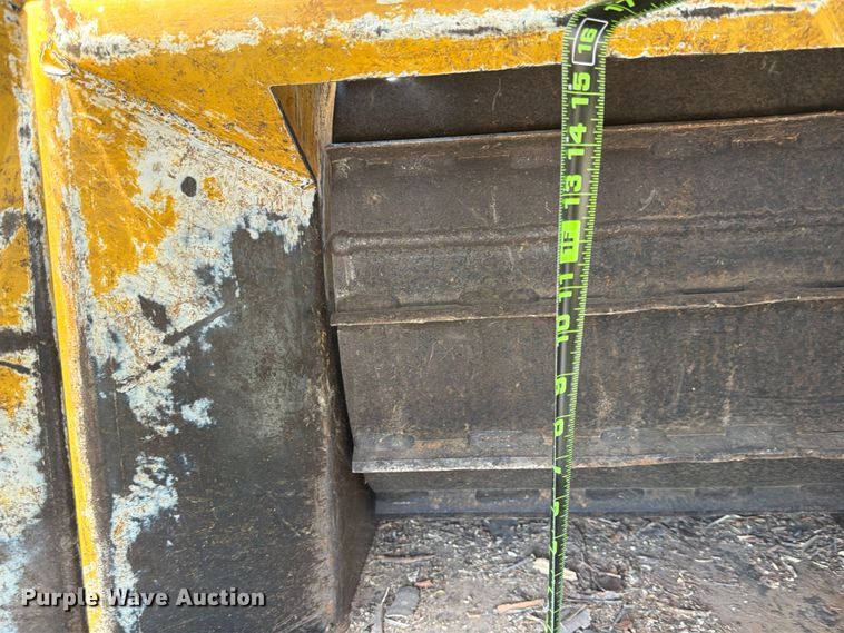 image for item DX5961 2012 Vermeer BC1000XL wood chipper