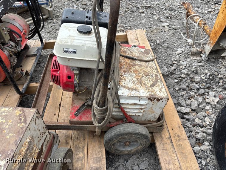 image for item DZ3508 (3)  jump packs