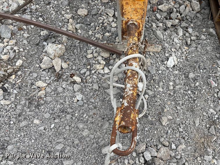 image for item DZ3510 (2) concrete mixers