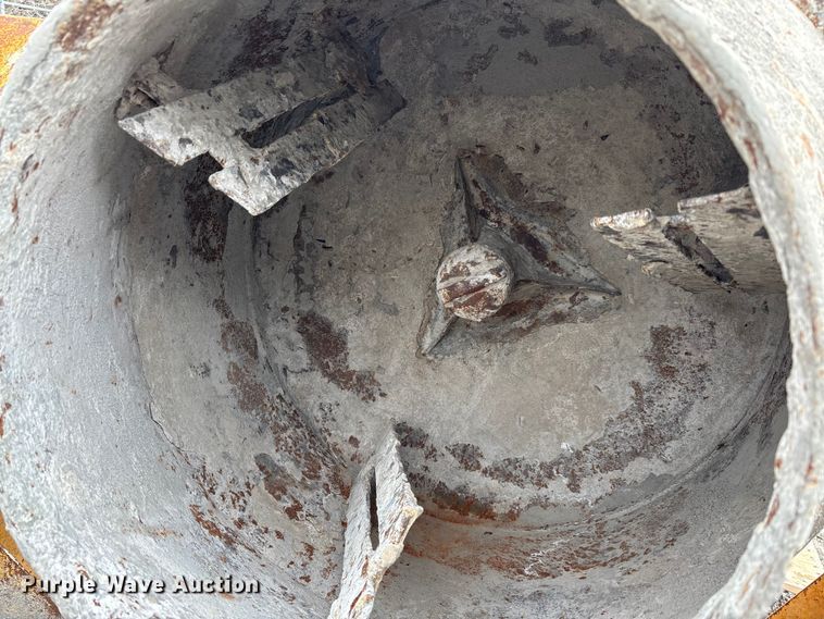 image for item DZ3510 (2) concrete mixers