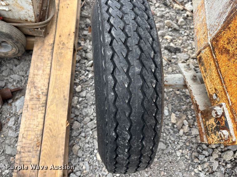 image for item DZ3510 (2) concrete mixers