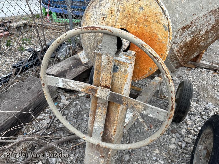 image for item DZ3510 (2) concrete mixers