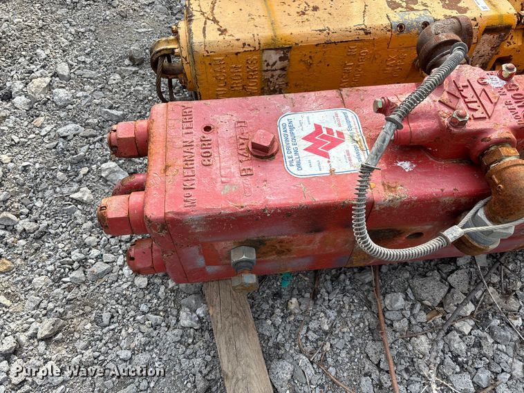 image for item DZ3972 (2) crane pile driver attachments