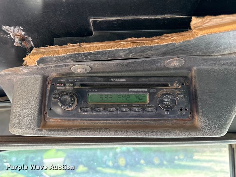 image for item DZ5197 1997 Mack RD690S water truck