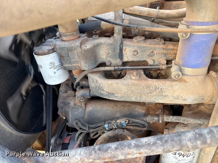 image for item DZ5197 1997 Mack RD690S water truck