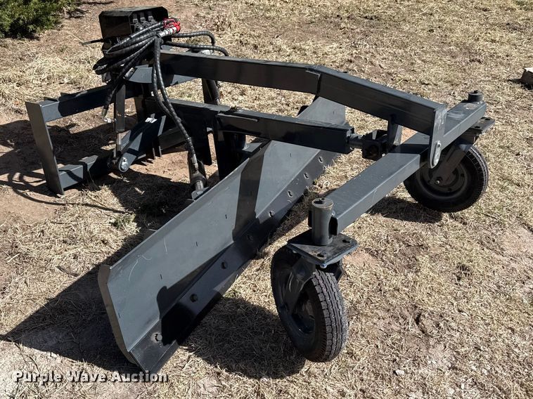 image for item DZ5281 2026 GR87 skid steer grader