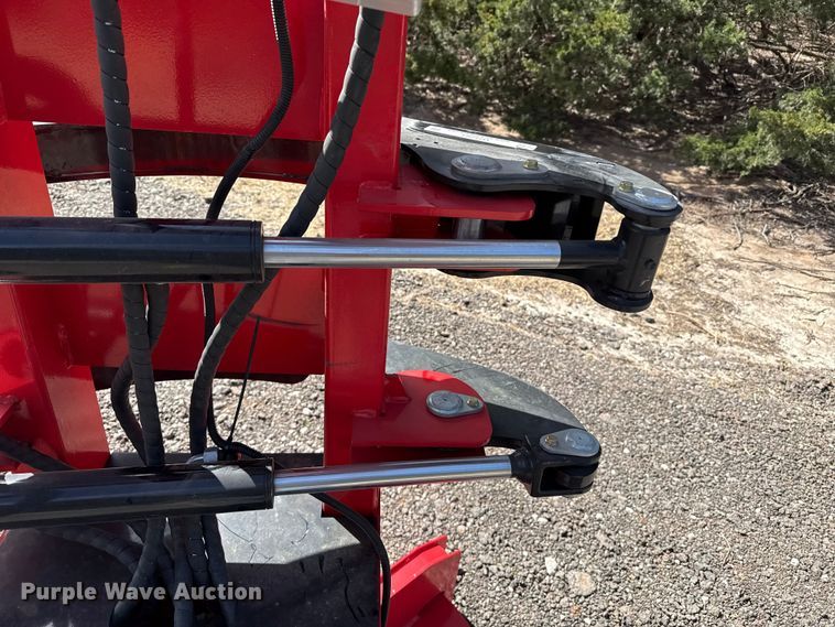 image for item DZ5283 2025 FB77 skid steer feller buncher