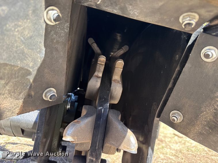 image for item DZ5291 2026 SG45 skid steer stump grinder