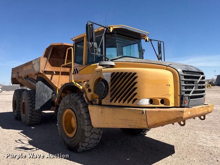 image for item DZ5313 2005 Volvo A25D articulated haul truck