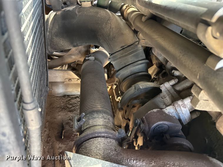 image for item DZ5313 2005 Volvo A25D articulated haul truck