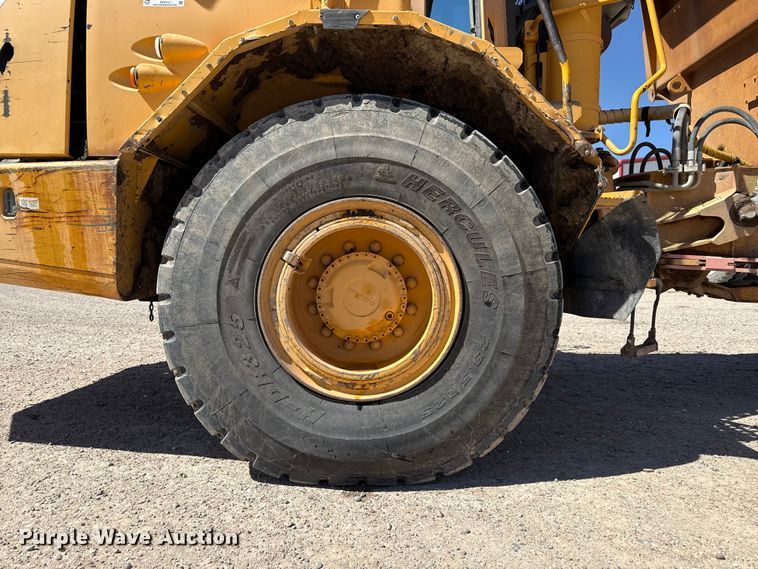 image for item DZ5313 2005 Volvo A25D articulated haul truck